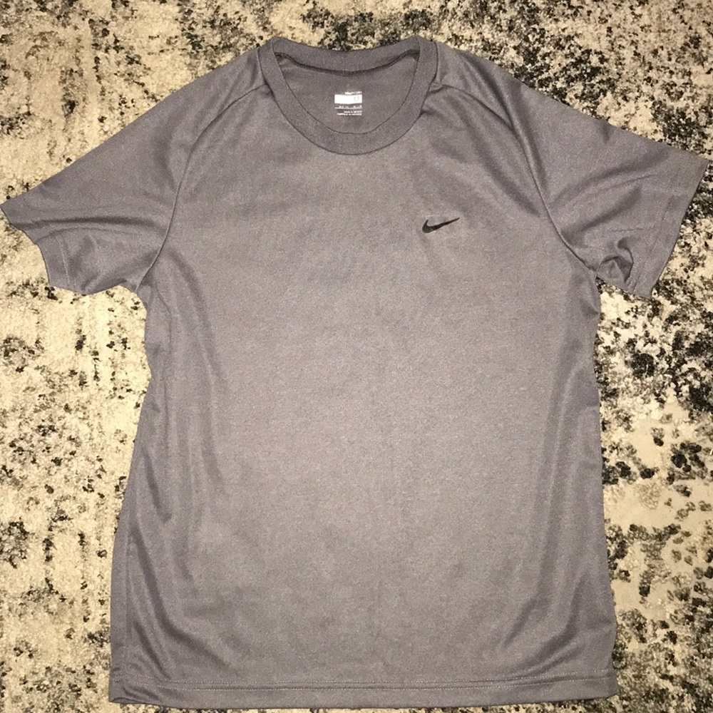 🎉Nike Fit Dry shirt